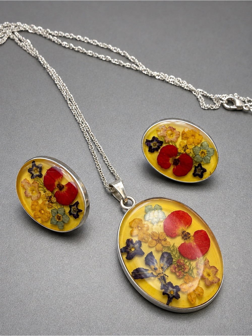 Sterling Silver  Floral Resin Pendant Necklace and pierced Earrings